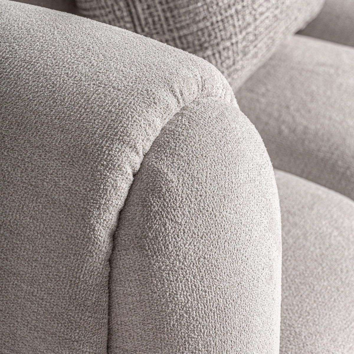 Baltos spalvos sofa Carceri 8 Baltos spalvos sofa Carceri 8