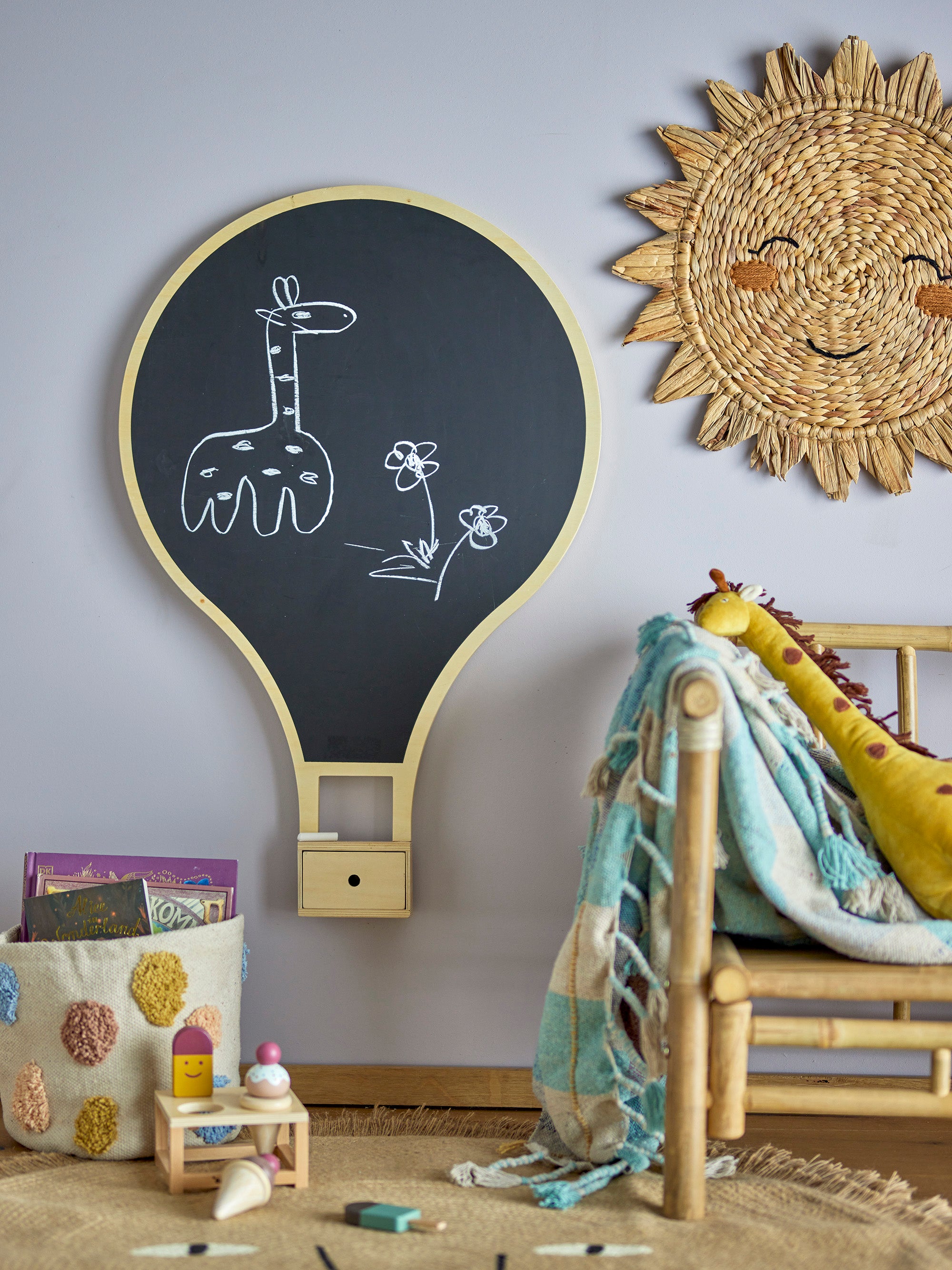 Children's room drawing board Valona Children's room drawing board Valona