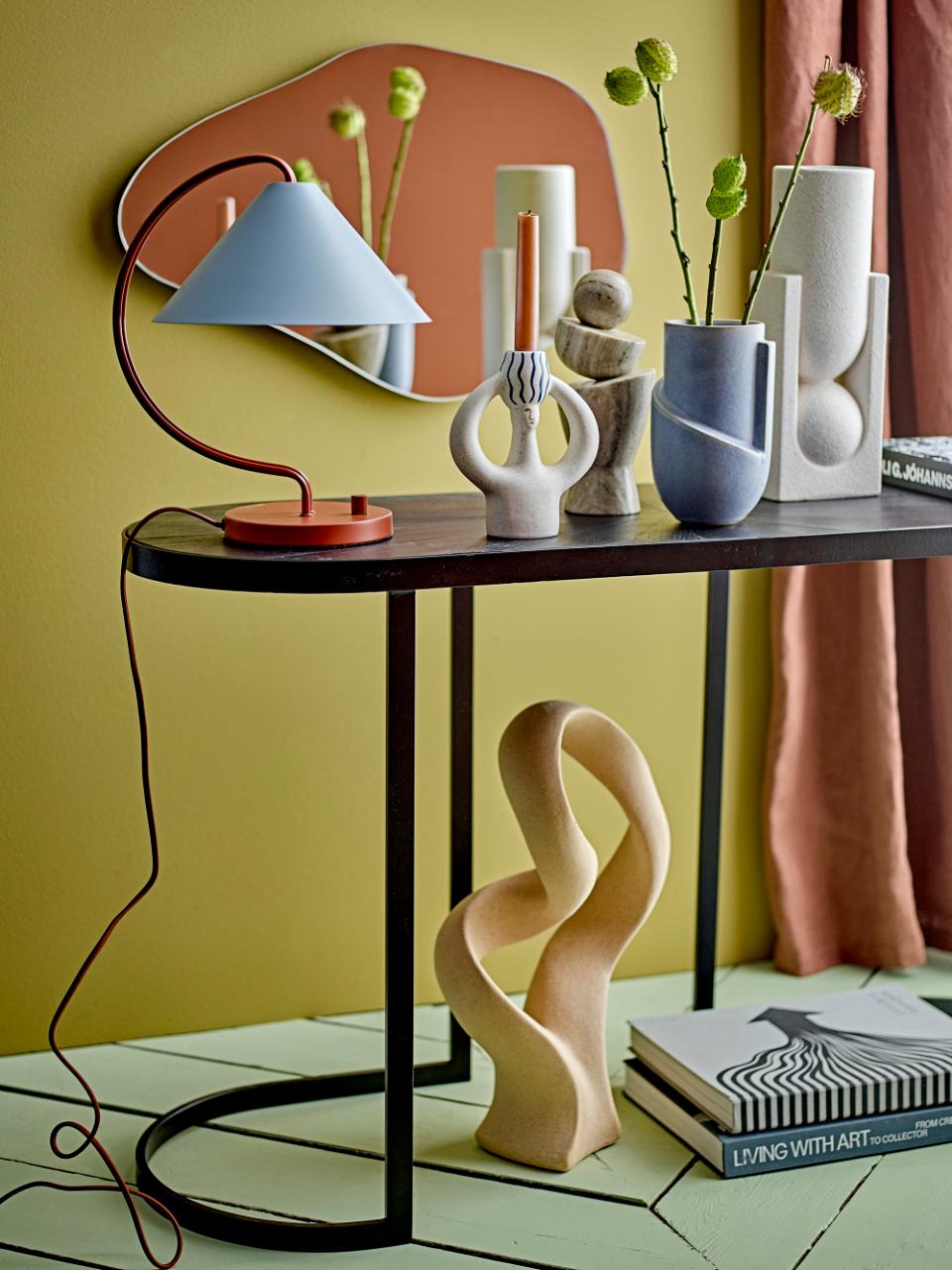 konsole-svetaine-interjeras-spintele-maison-home konsole-svetaine-interjeras-spintele-maison-home