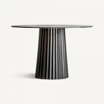 Black marble dining table Plisse