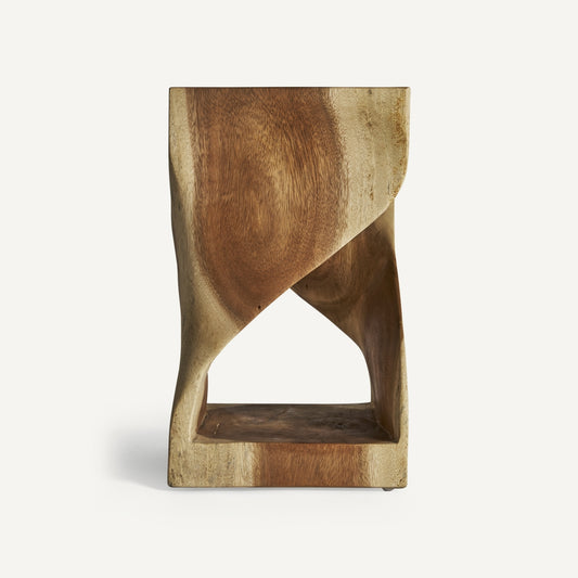 Medinis šonininis staliukas Maun