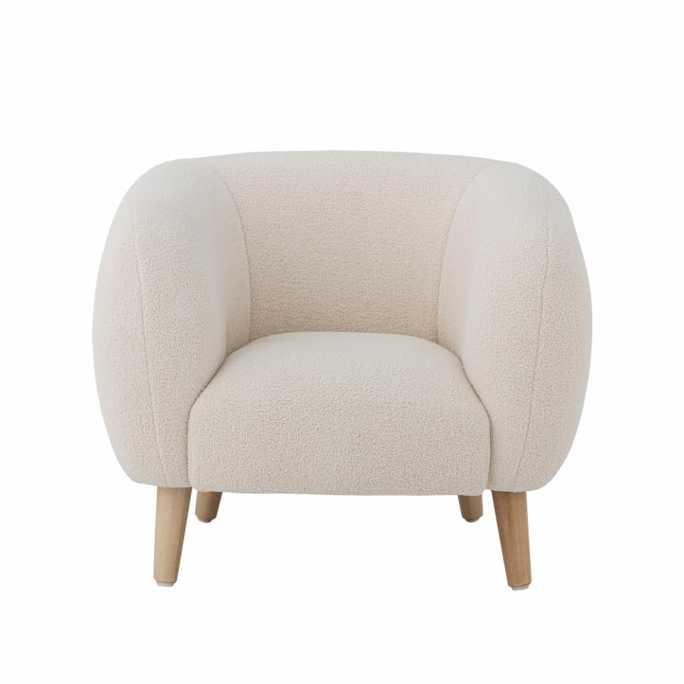 sedimieji-baldai-interjeras-sviesus-pufas-maison-home