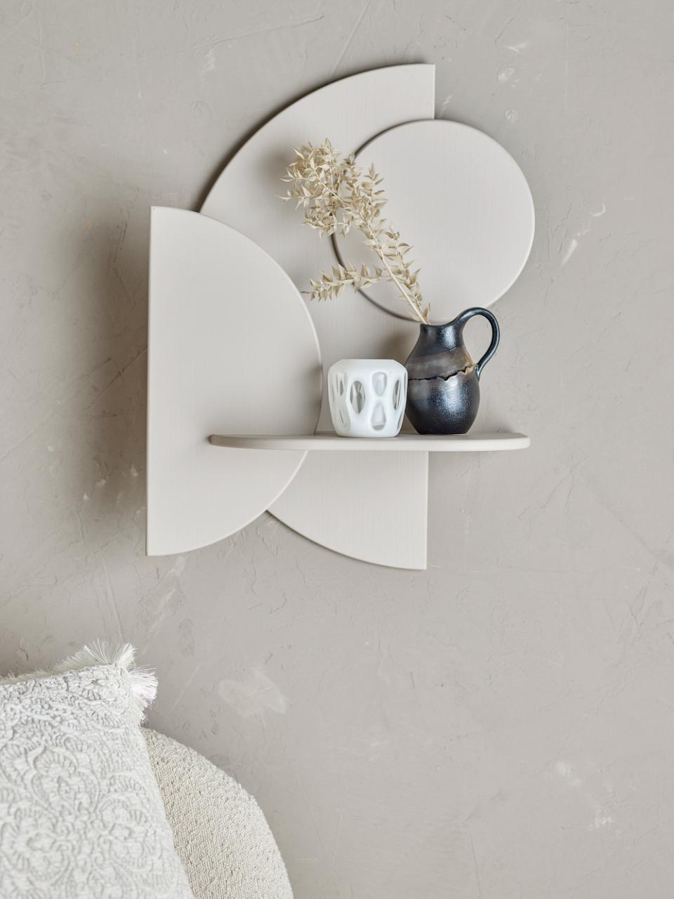 Šviesi lentyna Leonard3