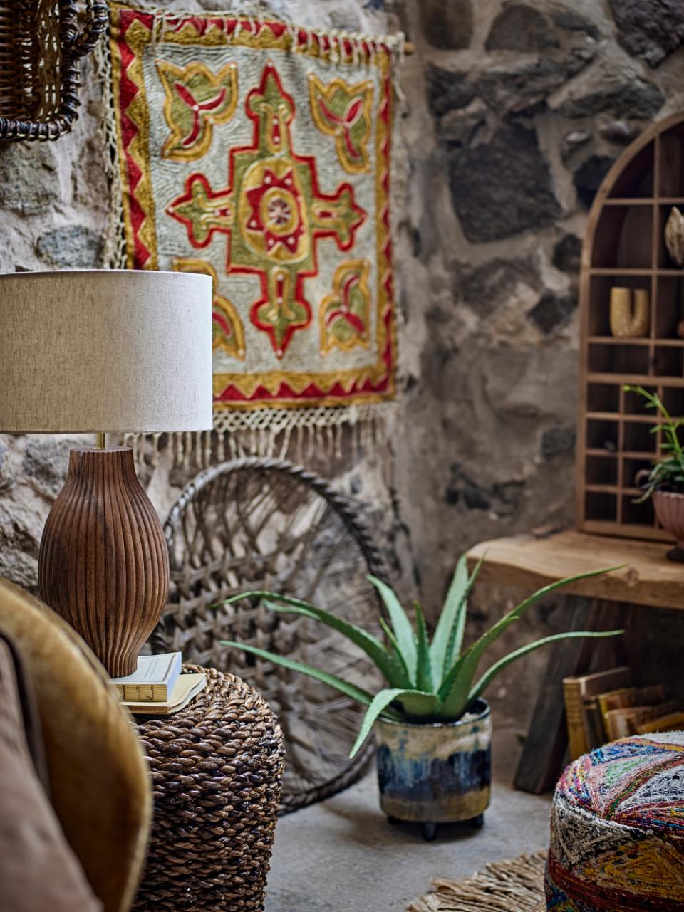 Pintas šoninis staliukas Tasse 4