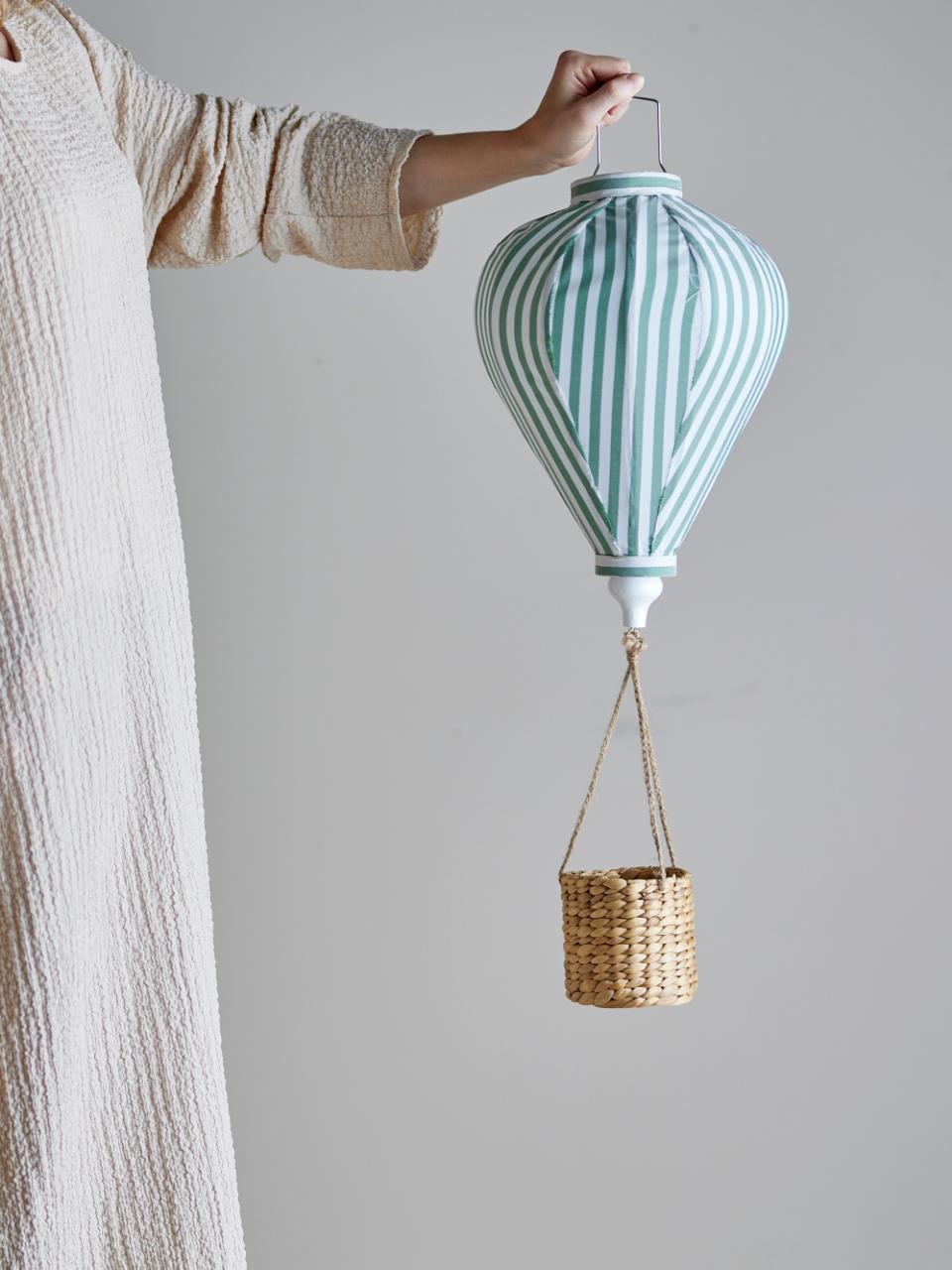 Melsva dekoracija Pomp