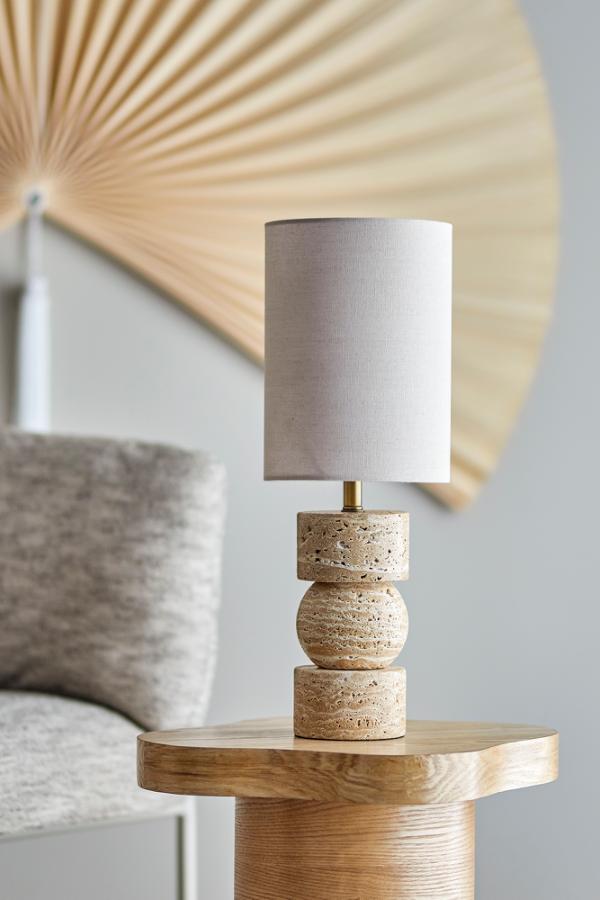 Pastatomas šviestuvas Marci 2