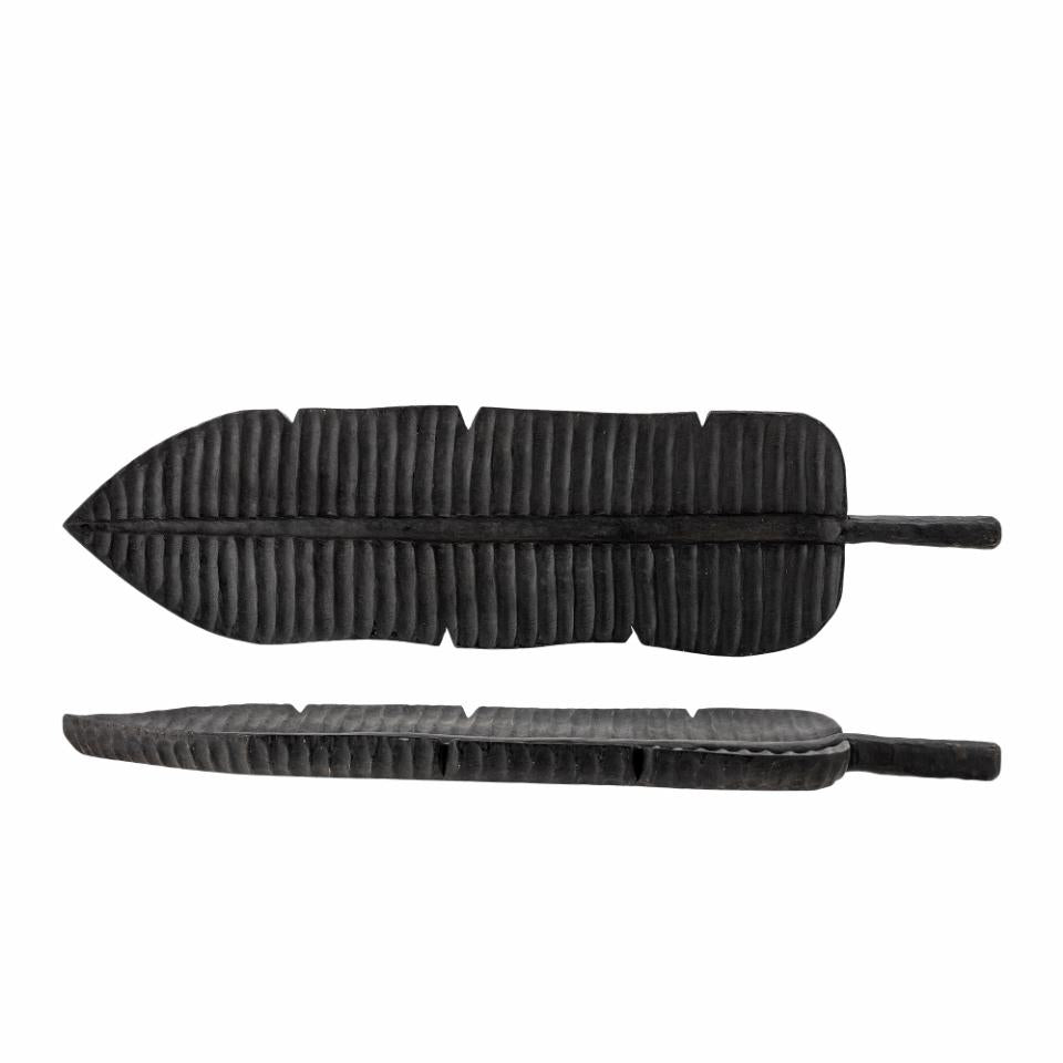 Juoda dekoracija Daiva