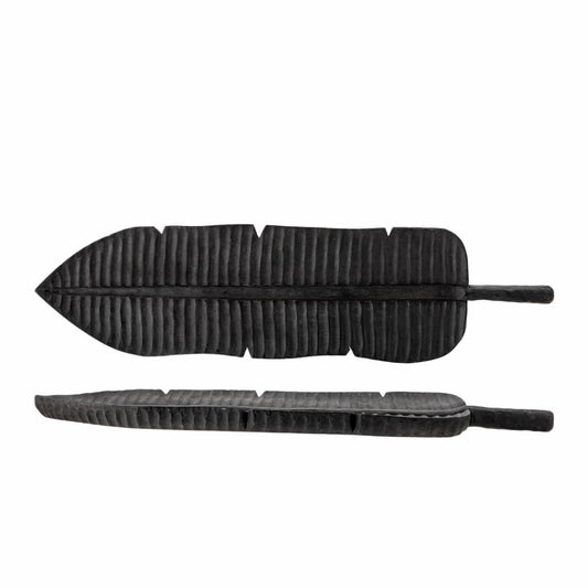 Juoda dekoracija Daiva