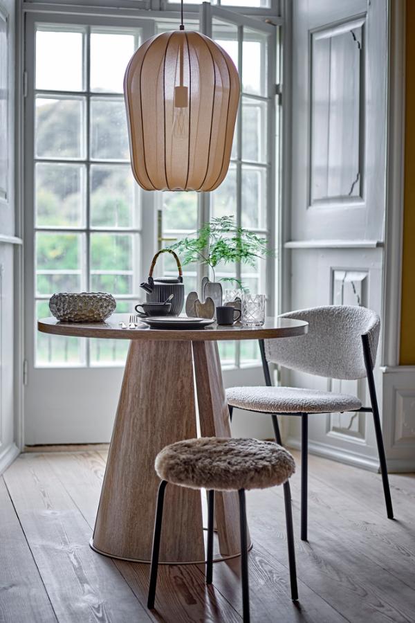 Valgomojo stalas Ames3