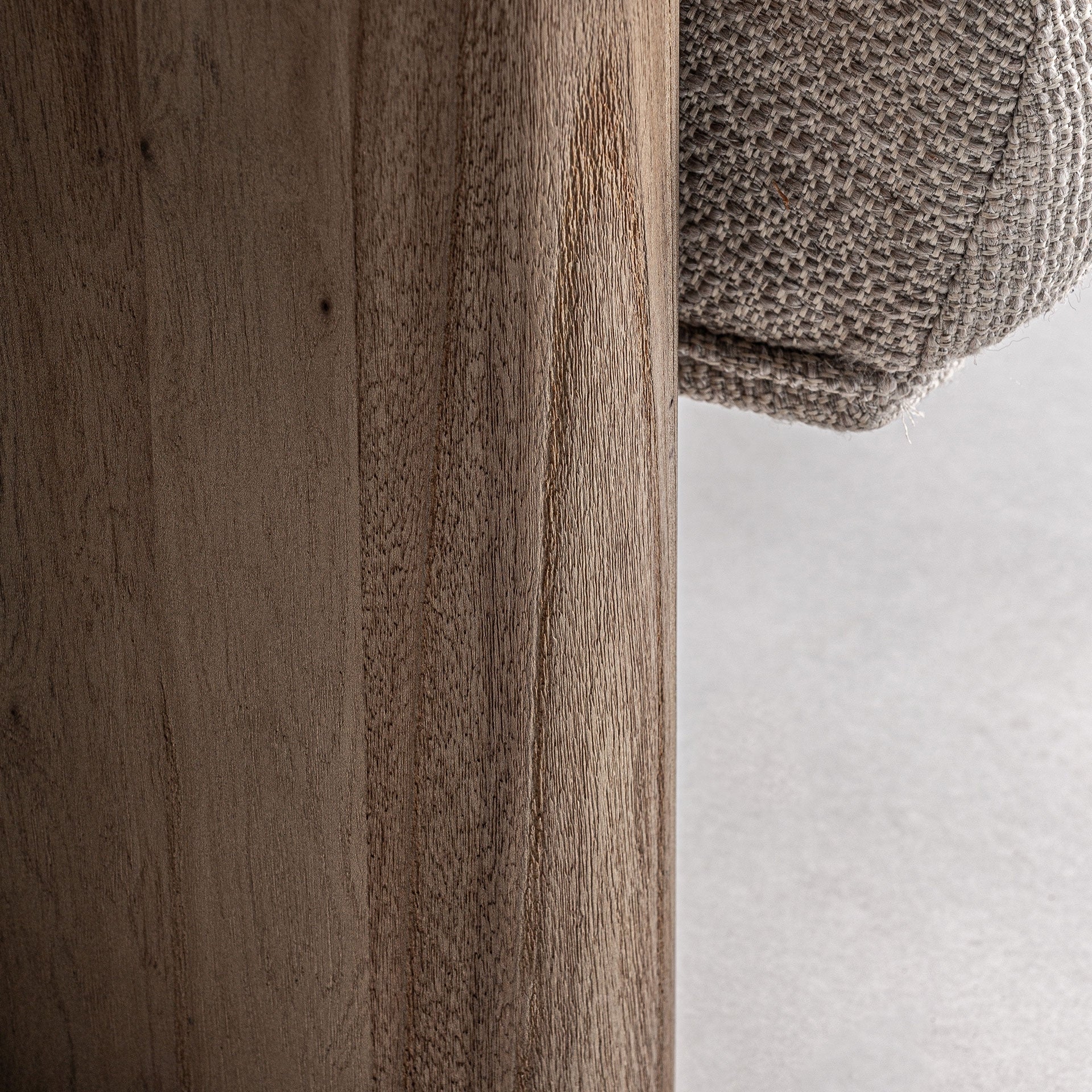 Rudos ąžuolo medienos ir smėlio spalvos modernaus dizaino sofa Jacquard Long 7
